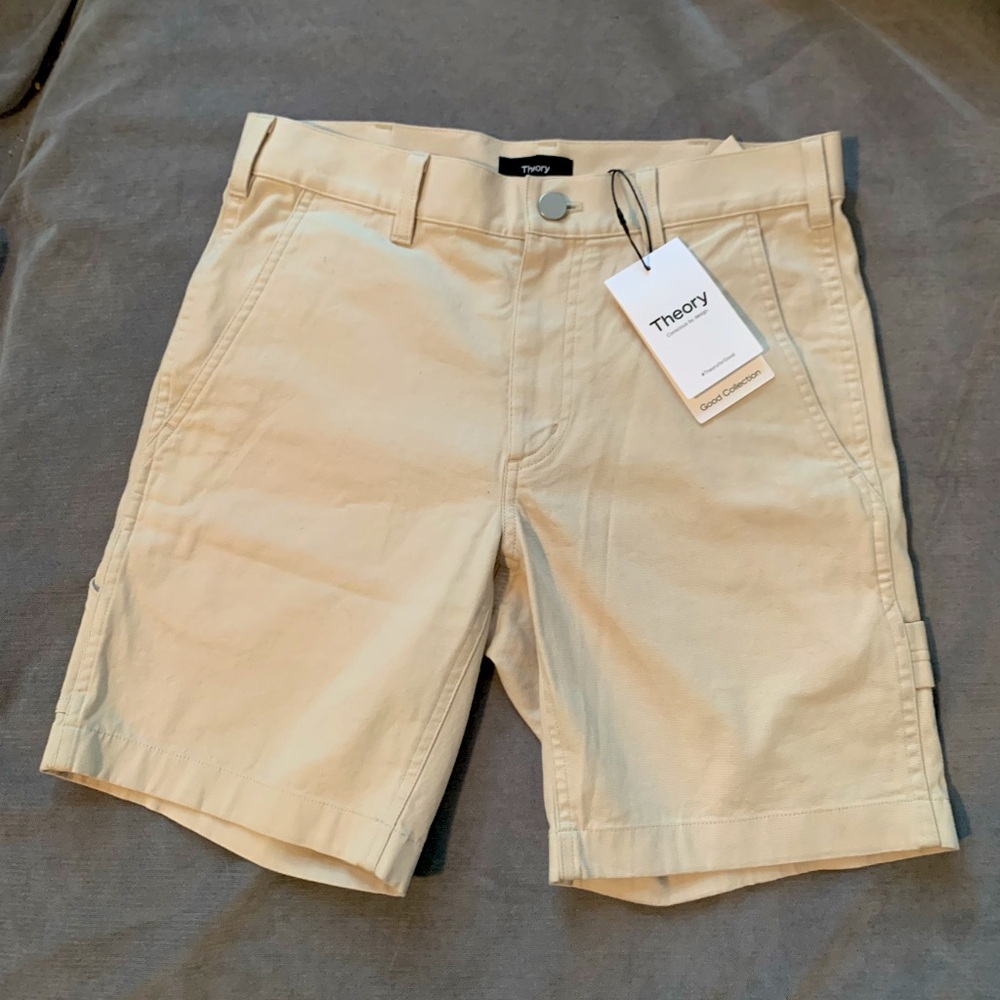 THEORY sand colored Zaire Carpenter in stretch cotton shorts size 28
